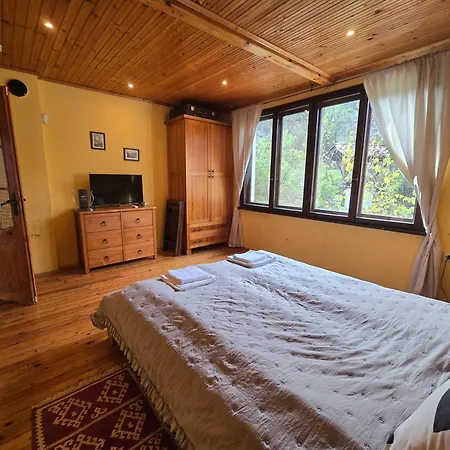Skalolazka Villa